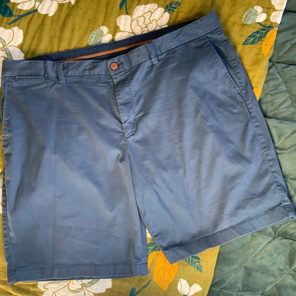 Tommy Bahama Boracay® Chino 9-Inch Shorts - Picture 9 of 9
